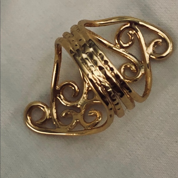 Ring - Picture 2 of 2